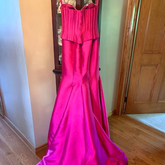 Sherri Hill #50389-Magenta  Pageant/Prom Dress - Picture 4 of 12